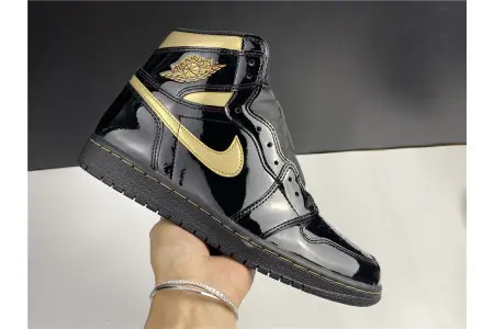 AIR JORDAN 1 RETRO HIGH BLACK METALLIC GOLD (2020) 