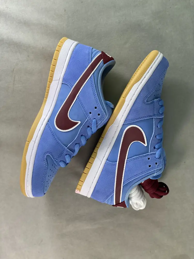 Nike SB Dunk Low Philadelphia 