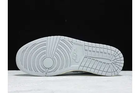 Air Jordan 1 Retro High OG Turbo Green 