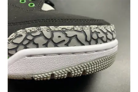 Air Jordan 3 Pine Green 