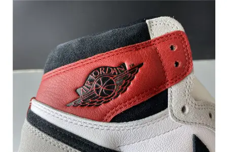 Air Jordan 1 High OG  Light Smoke Grey 
