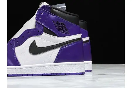 Air Jordan 1 High OG Court Purple 