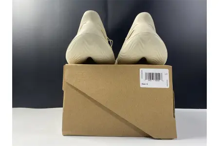 Adidas Yeezy Foam RNNR Sand 