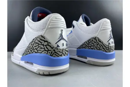 Air Jordan 3  UNC 