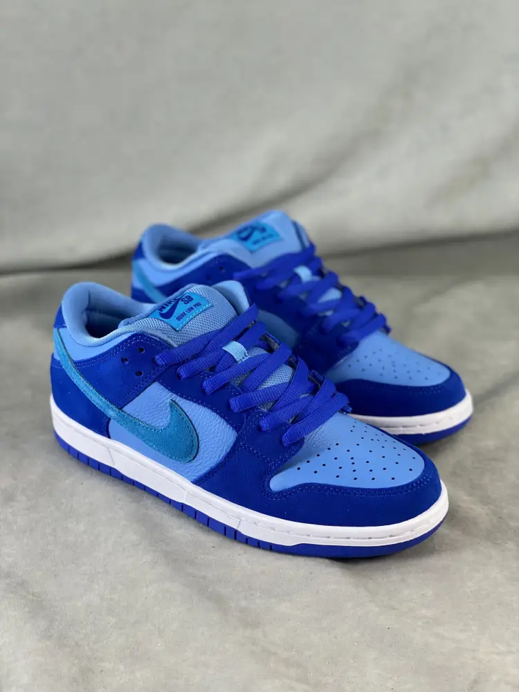 Nike SB Dunk Low Blue 
