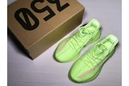 Adidas Yeezy Boost 350 V2 Glow in the Dark 