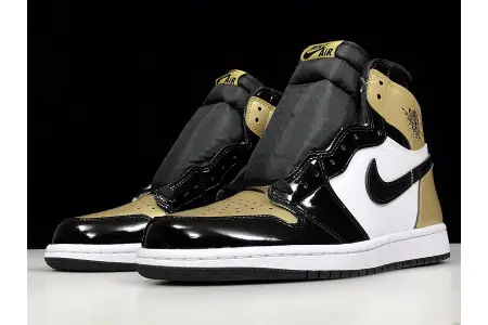 Air Jordan 1 Retro High Glod Toe 