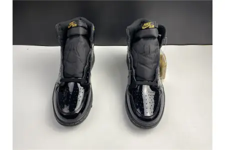 AIR JORDAN 1 RETRO HIGH BLACK METALLIC GOLD (2020) 