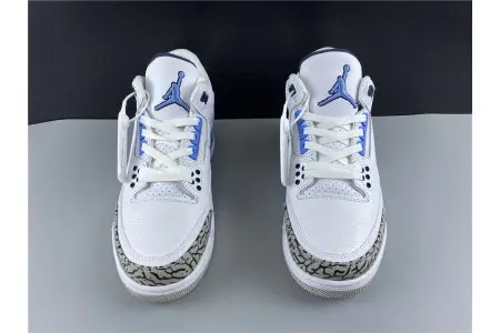 Air Jordan 3  UNC 