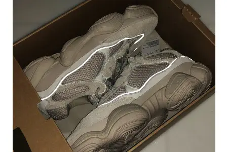 Adidas Yeezy Desert Rat 500 Blush 