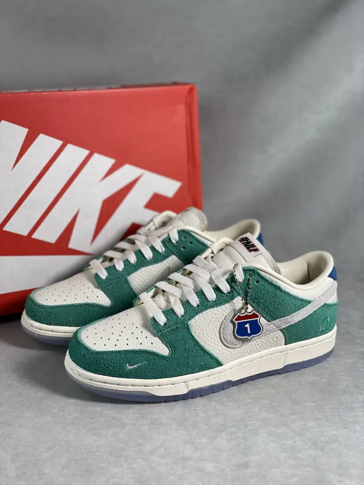 Nike Dunk Low Kasina Neptune 