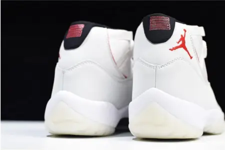 Air Jordan 11 Retro Platinum Tint 