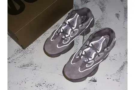Adidas Yeezy 500 Soft Vision 