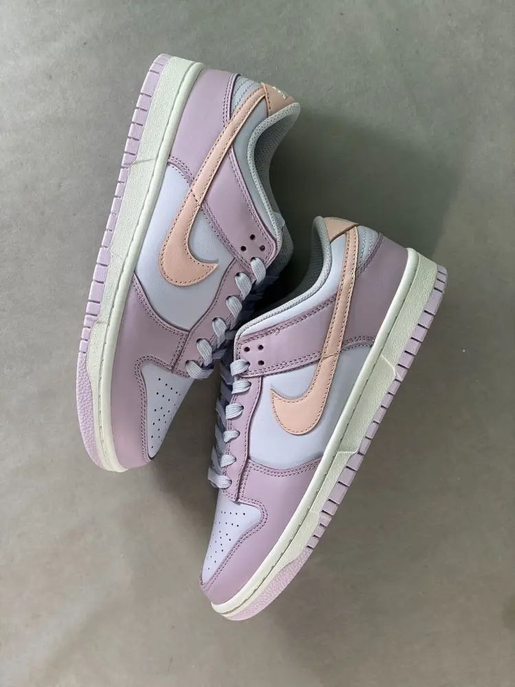 Nike Dunk Low Easter 