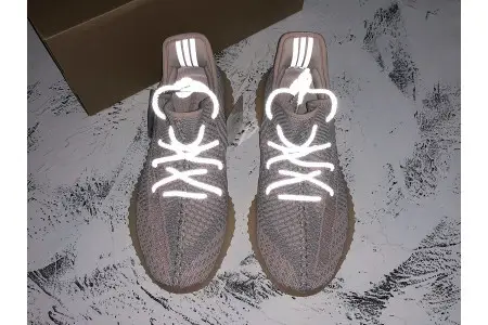 Adidas Yeezy Boost 350 V2 Synth 