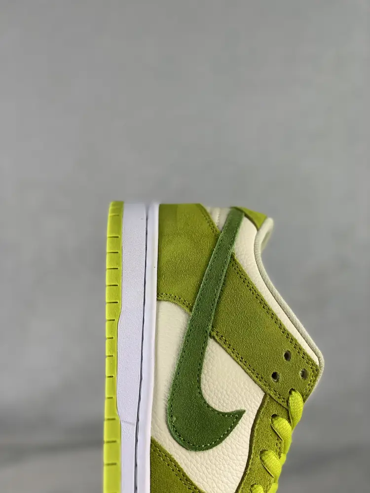 Nike SB Dunk Low Green 