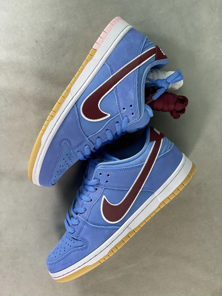Nike SB Dunk Low Philadelphia 