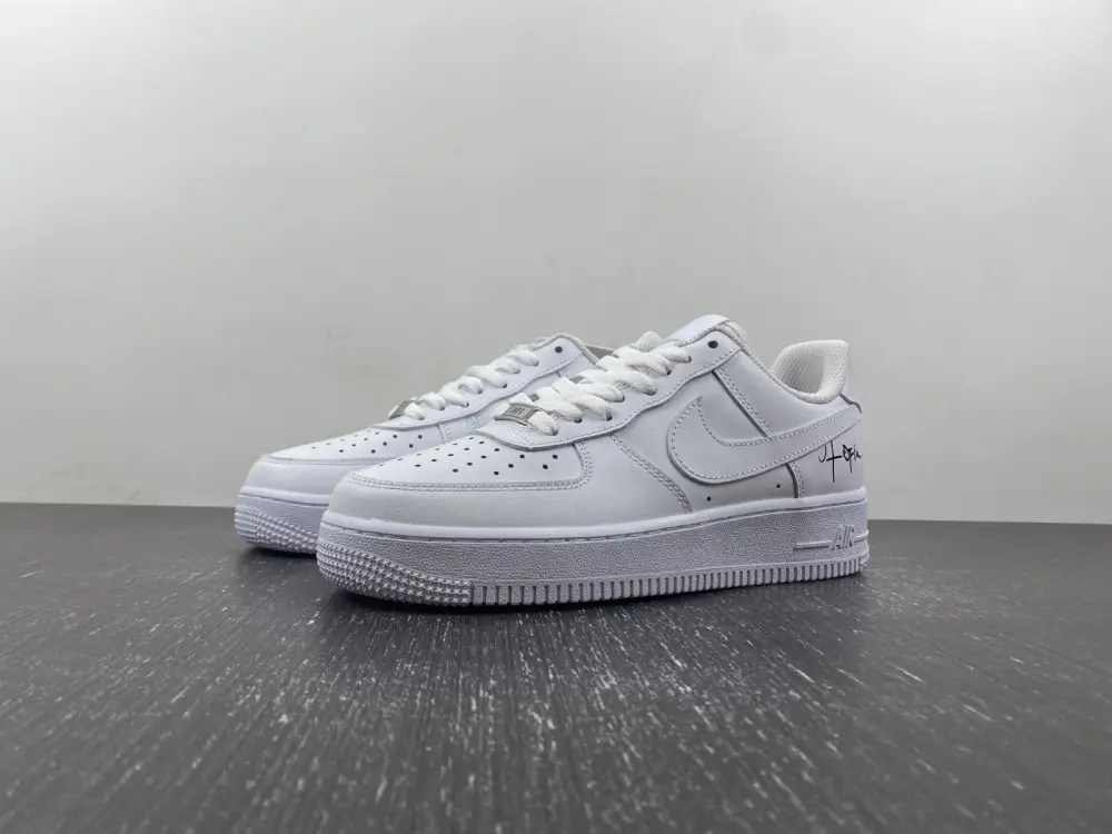 Nike Air Force 1 Low 07  EACAD84