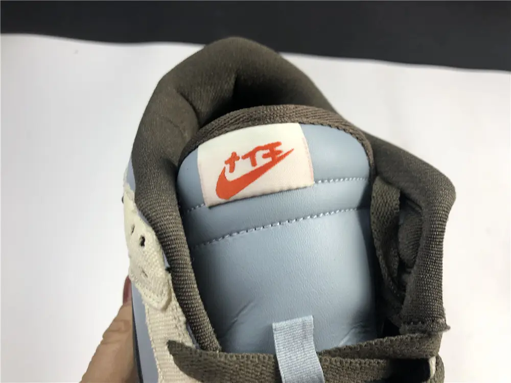 Nike Dunk Low Travis Scott X 