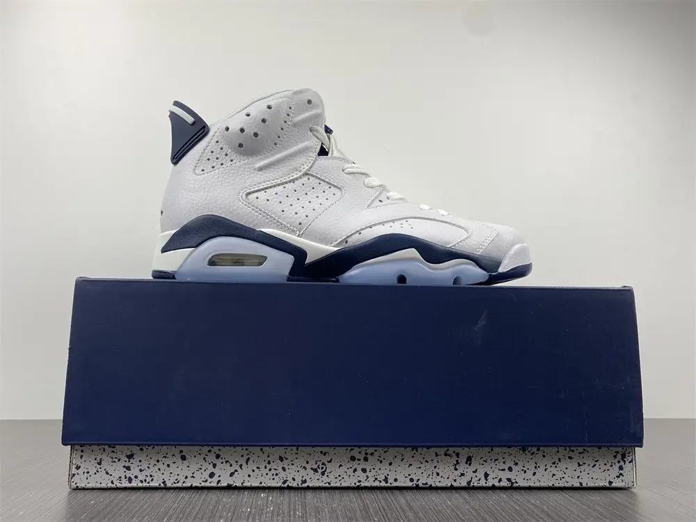 Jordan 6 Retro Midnight Navy 