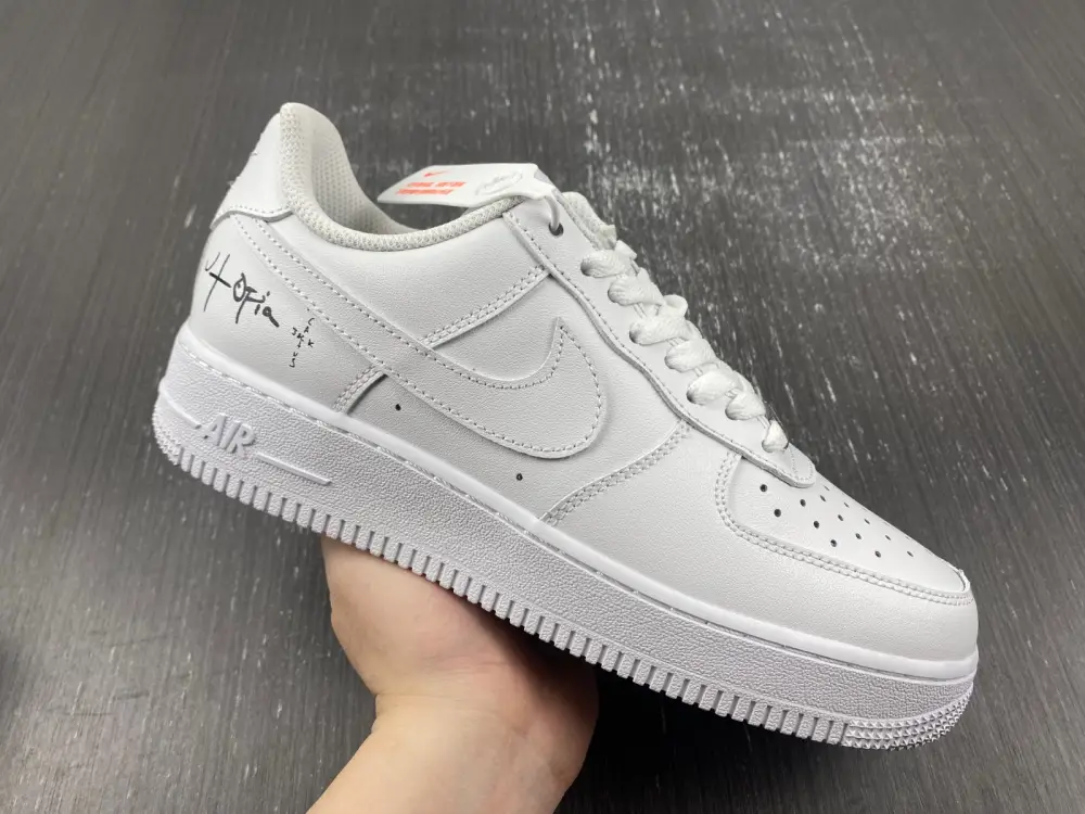 Nike Air Force 1 Low 07 