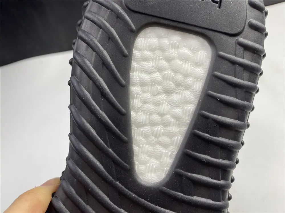 Adidas Yeezy Boost 350 V2 Black Red 