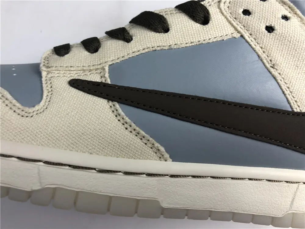 Nike Dunk Low Travis Scott X 