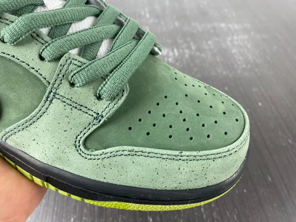 Nike SB Dunk Low Concepts Green Lobster (Regular 