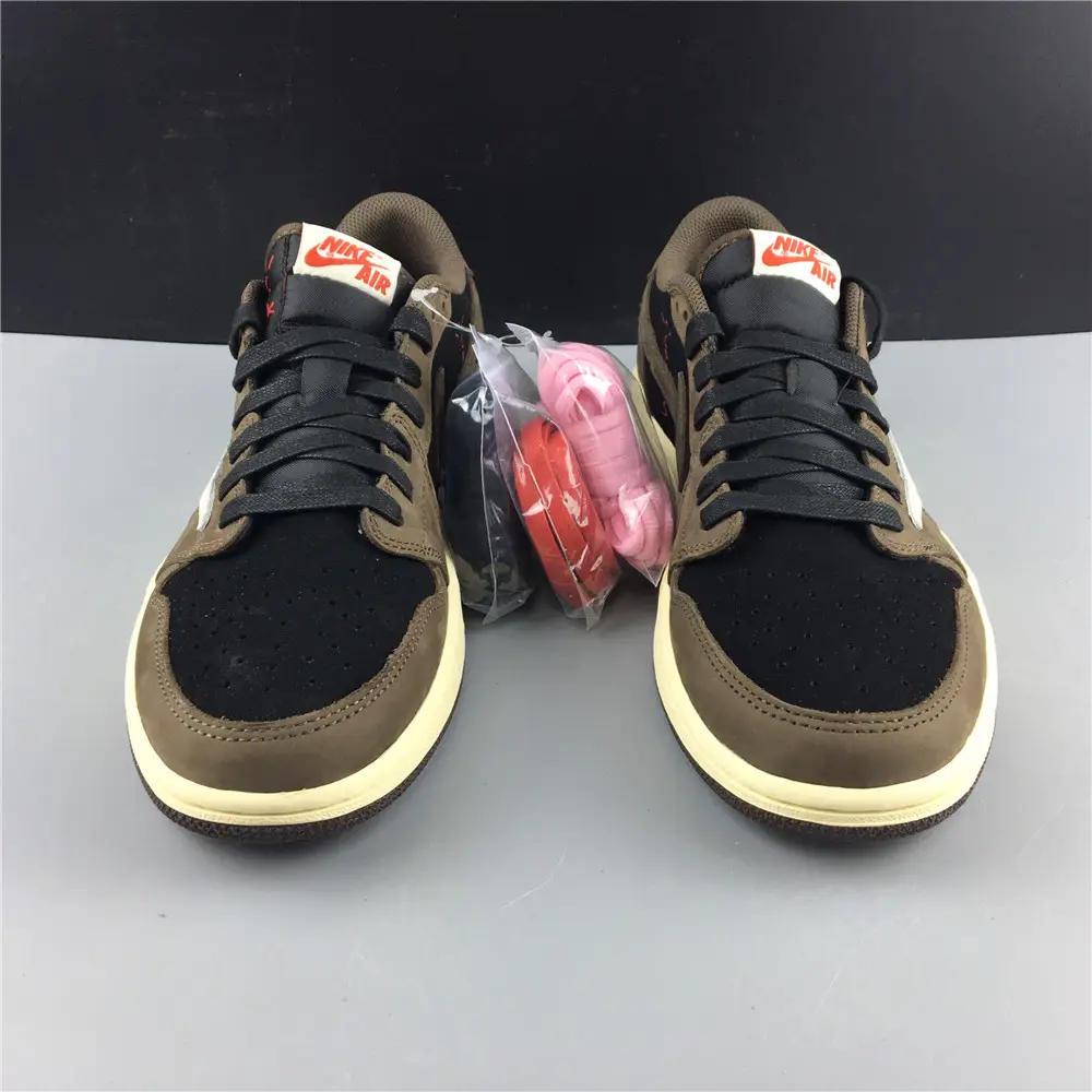 Jordan 1 Retro Low OG SP Travis 
