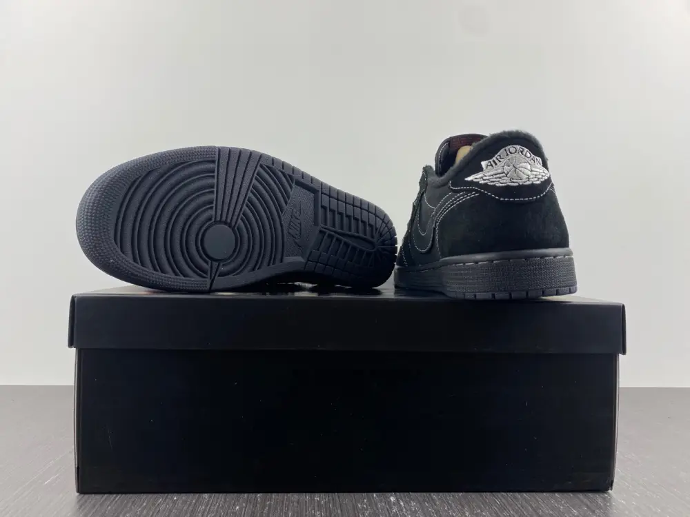 Jordan 1 Retro Low OG SP Travis Scott Black 