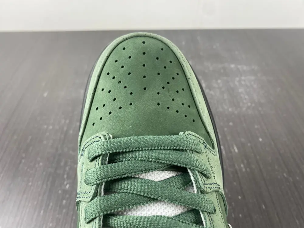 Nike SB Dunk Low Concepts Green Lobster (Regular 