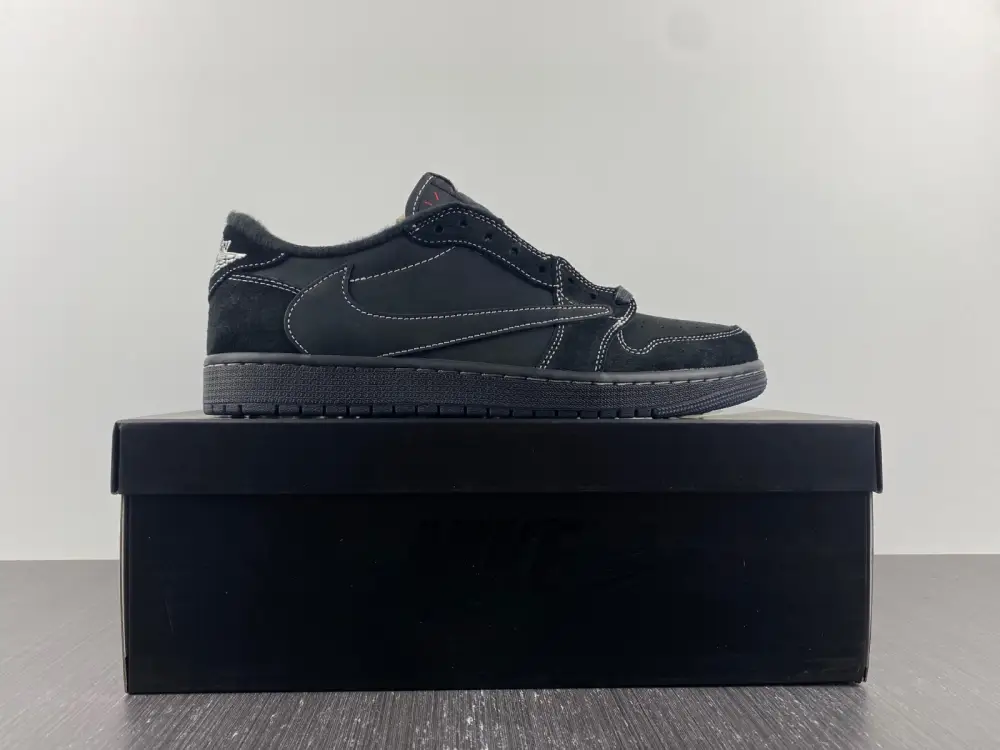 Jordan 1 Retro Low OG SP Travis Scott Black 