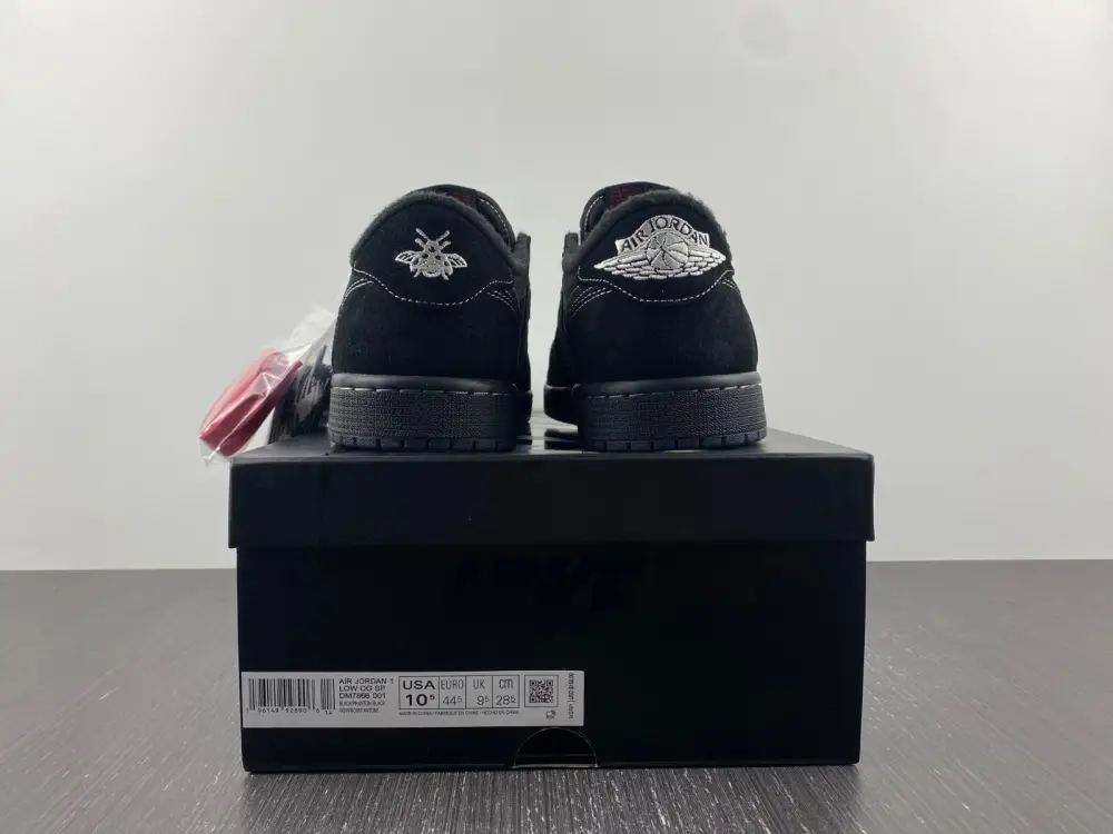Jordan 1 Retro Low OG SP Travis Scott Black 