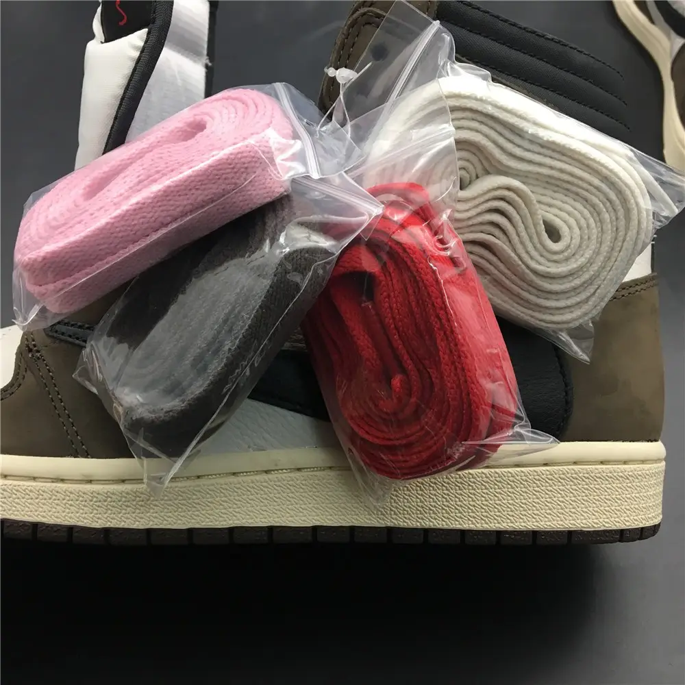 Jordan 1 Retro Low OG SP Travis Scott Reverse 