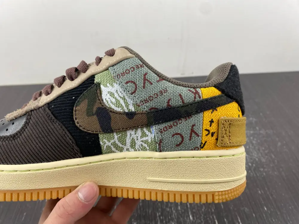 Nike Air Force 1 Low Travis Scott Cactus 