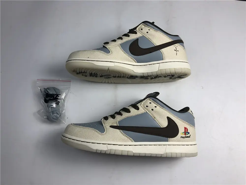 Nike Dunk Low Travis Scott X 