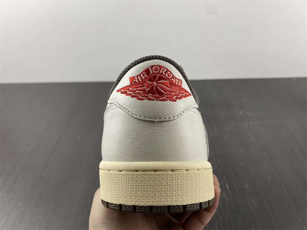 Jordan 1 Retro Low OG SP Travis Scott Reverse 