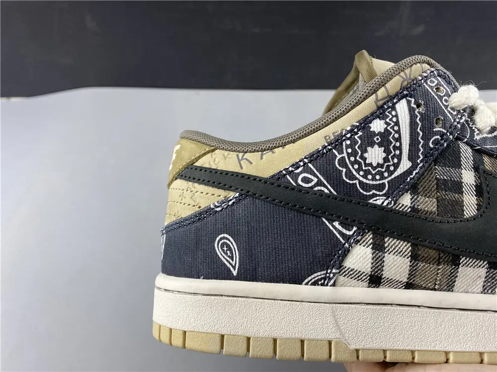 Nike SB Dunk Low Travis Scott (Regular 
