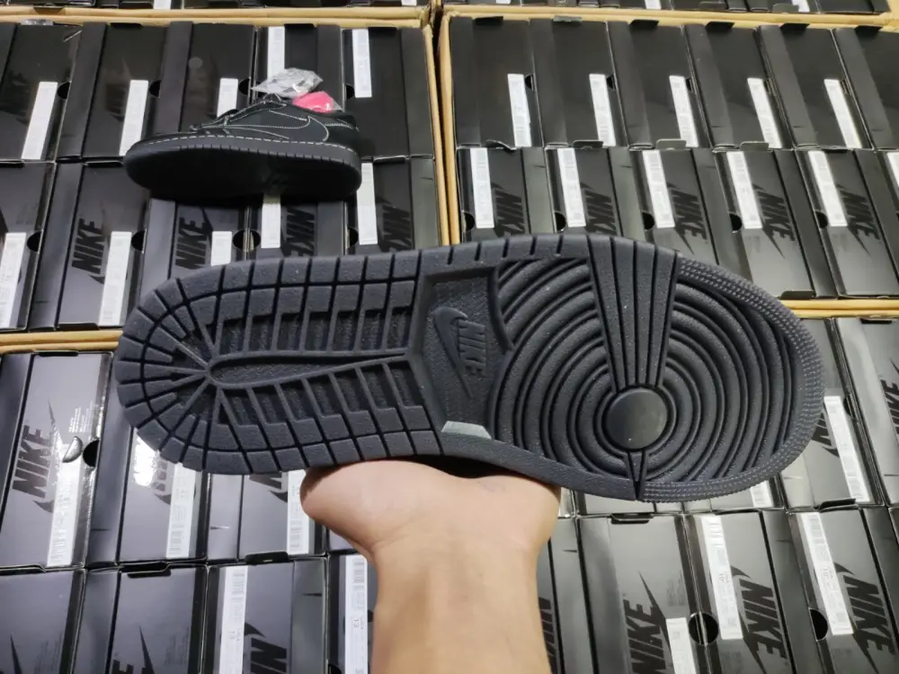 Jordan 1 Retro Low OG SP Travis Scott Black 