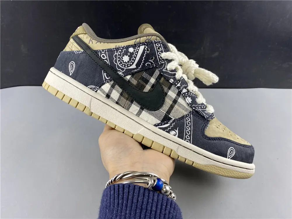 Nike SB Dunk Low Travis Scott (Regular 