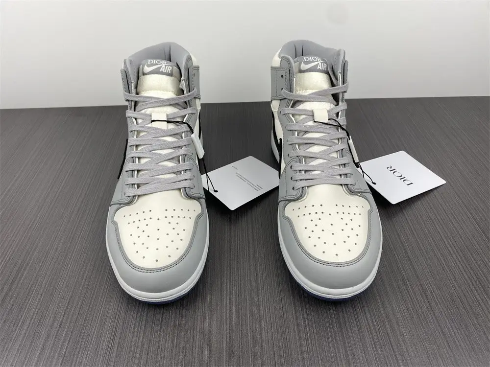 Jordan 1 Retro High 