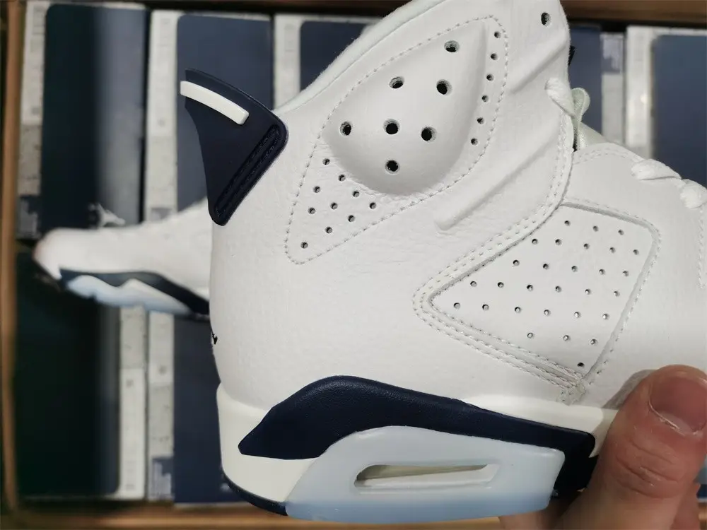 Jordan 6 Retro Midnight Navy 