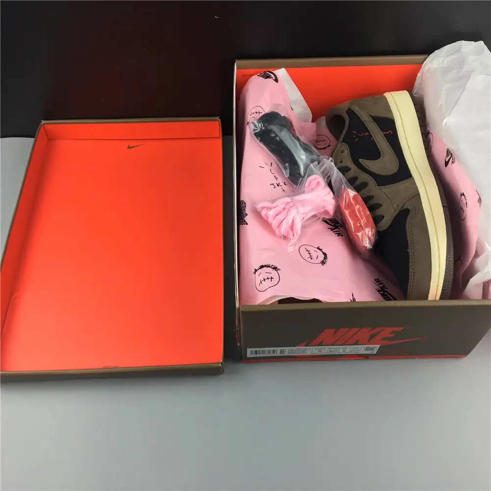 Jordan 1 Retro Low OG SP Travis 
