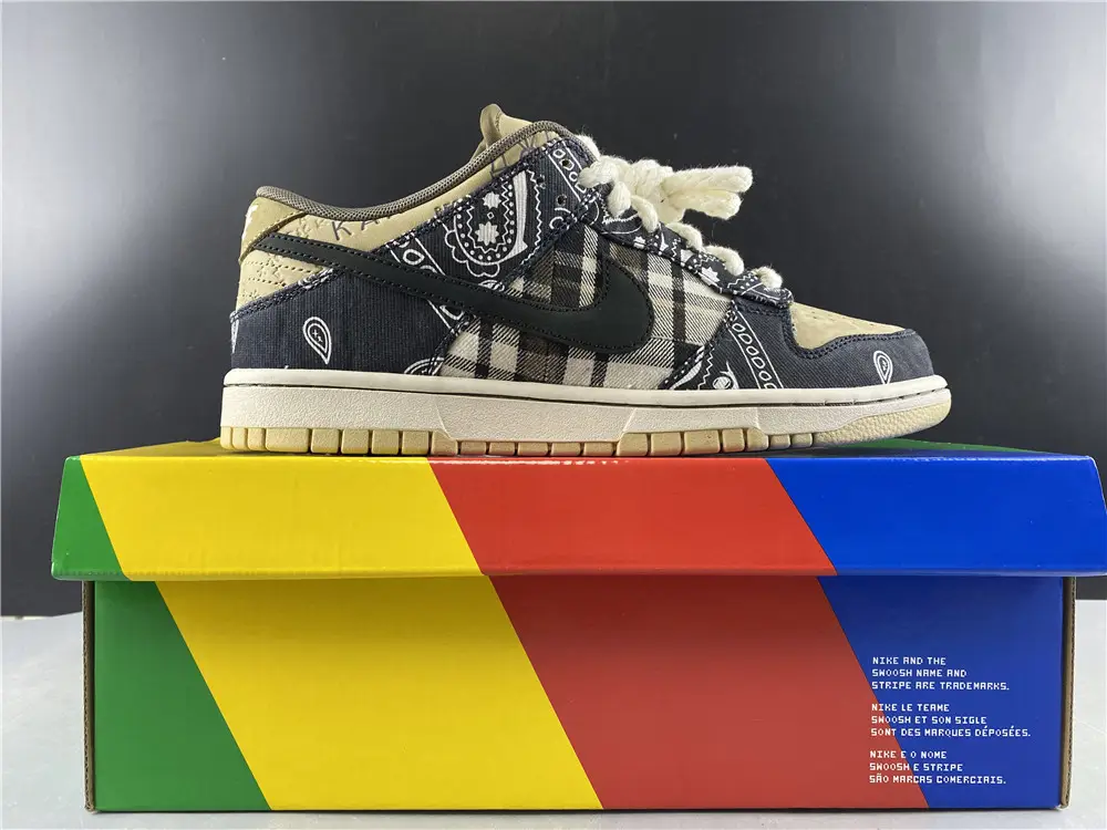 Nike SB Dunk Low Travis Scott (Regular 