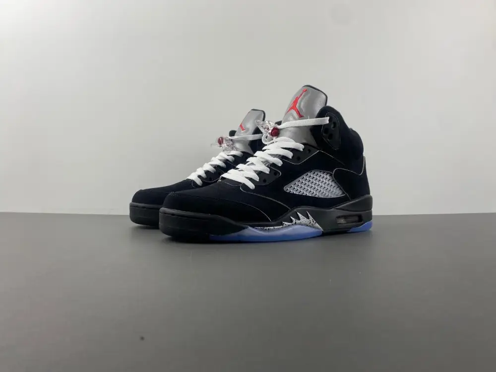 Jordan 5 Black Metallic  CDCDB43