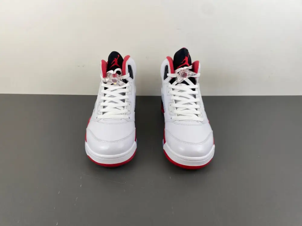 Air Jordan 5 “Fire Red Black 