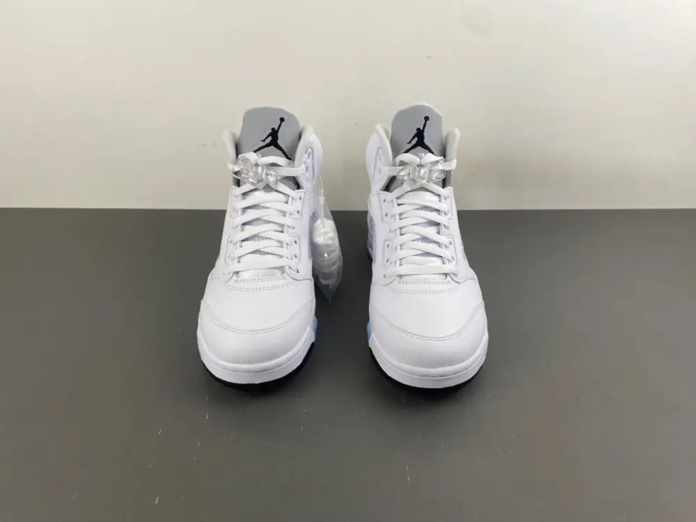 Air Jordan 5 Retro White Metallic 