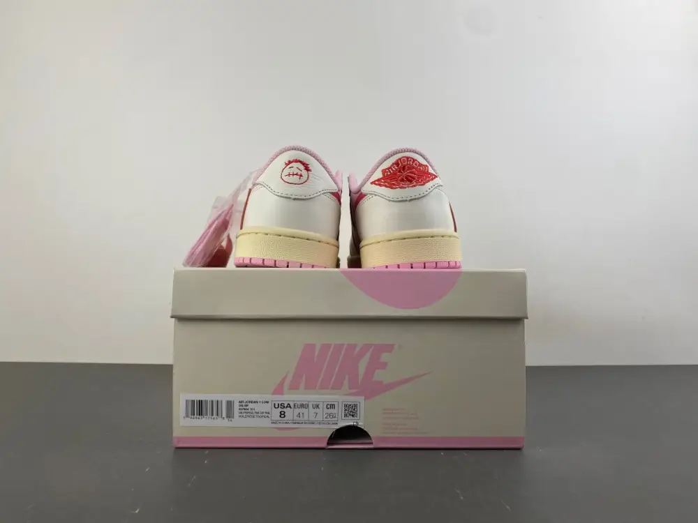 Travis Scott × AJ1 Low “Shy 