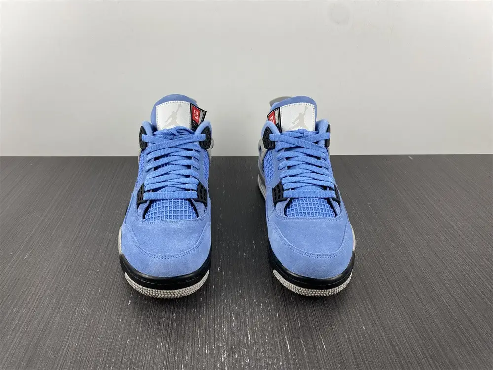 Jordan 4 Retro University 