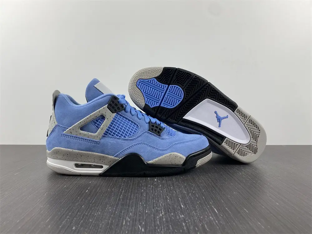 Jordan 4 Retro University 